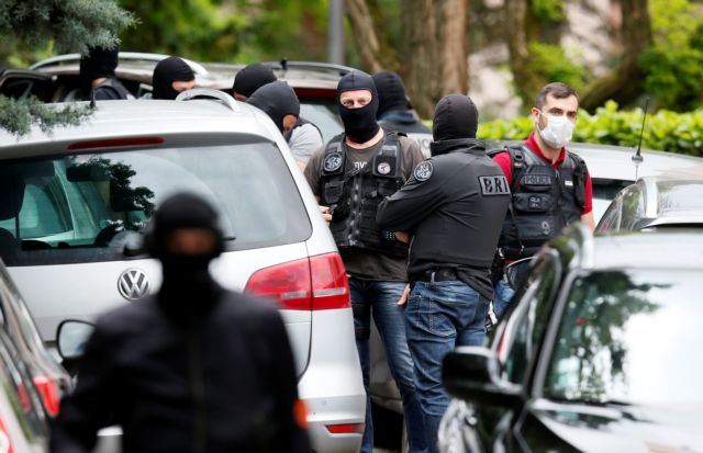 Γαλλία: Συλλήψεις και συγγενών ενός φερόμενου δράστη για την επίθεση στη Λυών