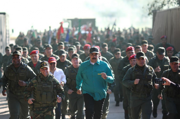 Βενεζουέλα: Πιστός μέχρις στιγμής στον Μαδούρο ο στρατός της χώρας