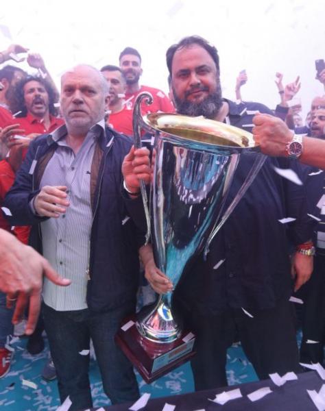 Το πάρτι των πρωταθλητών – Πάντα δίπλα τους ο Βαγγέλης Μαρινάκης