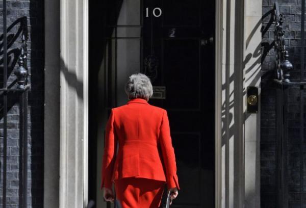 Οι φόβοι για ένα «σκληρό» Brexit