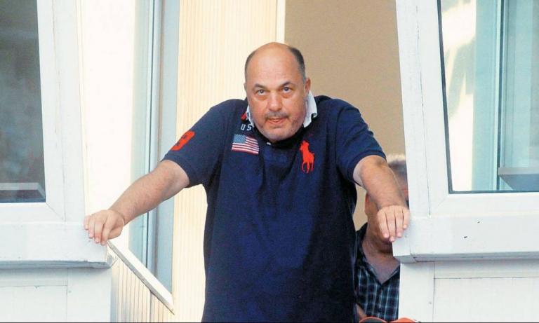 Σοβαρές καταγγελίες κατά Μπέου: «Ξέρει μόνο να σβήνει οφειλές σε κολλητούς του επιχειρηματίες»