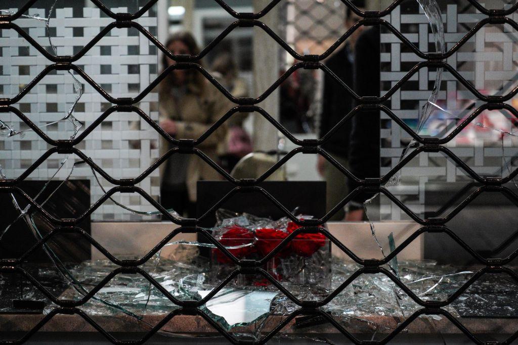 ΕΒΕΑ: Στις 70.000 ευρώ το κόστος της επίθεσης των βανδάλων