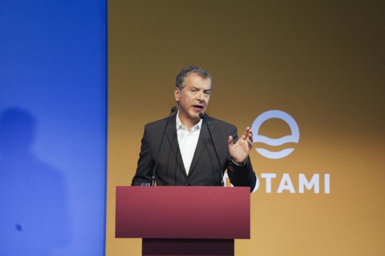 Θεοδωράκης: Εξαντλούμαστε σε κομματικές ανακοινώσεις όταν ο Ερντογάν παίζει με τα σπίρτα