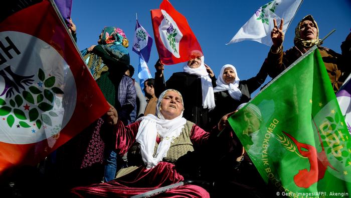 Τέλος της απεργίας πείνας Κούρδων λόγω Οτσαλάν