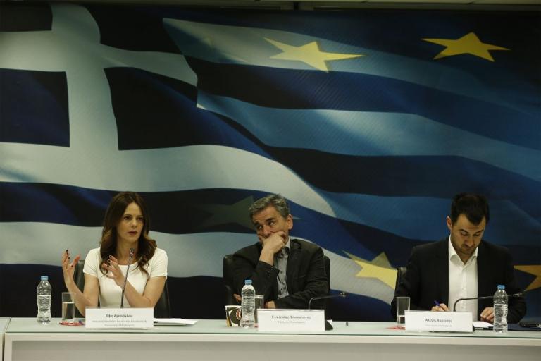 Οι «παγίδες» πίσω από τις ρυθμίσεις της κυβέρνησης για τις 120 δόσεις