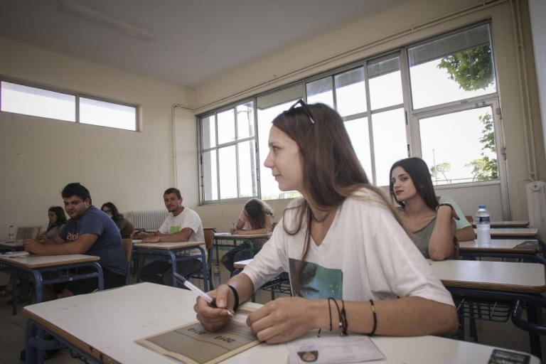 Πανελλαδικές 2019: Εν αναμονή του νέου μηχανογραφικού και του αριθμού εισακτέων