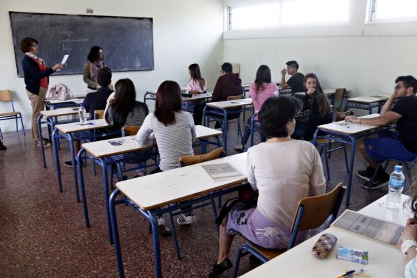 Ανοίγουν διάπλατα οι πύλες των ΑΕΙ – Ρεκόρ εισακτέων με φόντο τις κάλπες
