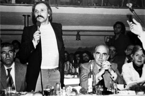 Στέφανος Τζουμάκας: Έτσι εκβιάστηκε ο Ανδρέας Παπανδρέου