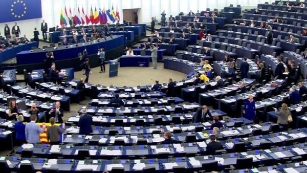Ευρωκοινοβούλιο: Εθνικιστές, λαϊκιστές και ευρωφοβικοί αδυνατούν να φτιάξουν κοινή ομάδα
