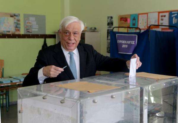 Greek university entrance exams may delay general election by one week