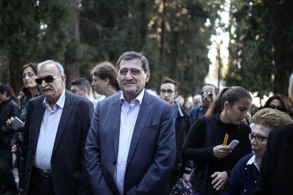 Ο Πελετίδης επιστρέφει 13ο και 14ο μισθό στους εργαζόμενους της ΔΕΥΑΠ