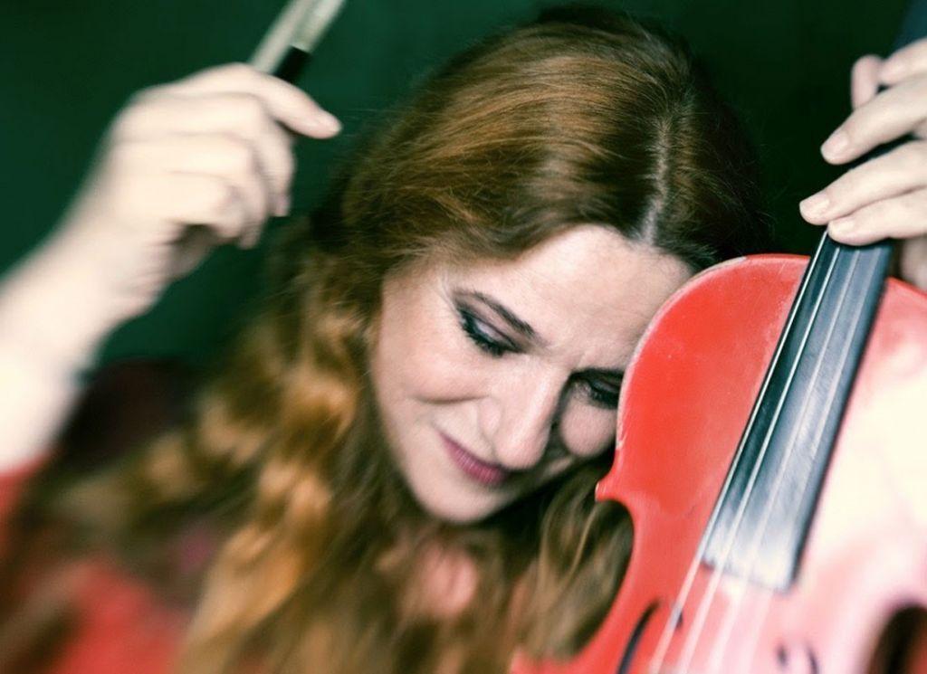 Η Ευανθία Ρεμπούτσικα μιλά στο in.gr για τη Γενοκτονία των Ποντίων