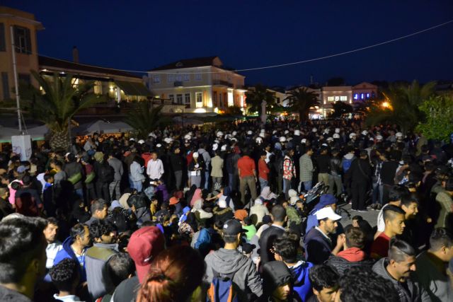 Αθώοι οι 108 πρόσφυγες για την κατάληψη στην πλατεία Σαπφούς στη Μυτιλήνη