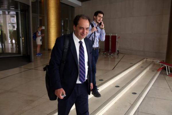 Σπίρτζης: Απαλλάσσονται από τα διόδια οι κάτοικοι του Δήμου Ωρωπού και Βαρνάβα