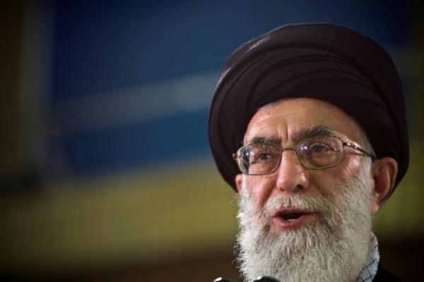 Ανώτατος ηγέτης του Ιράν: Δε θα διαπραγματευτούμε με την Ουάσινγκτον