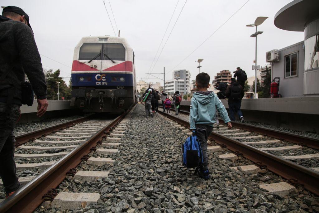 Θετική η στάση των Ελλήνων απέναντι στους πρόσφυγες