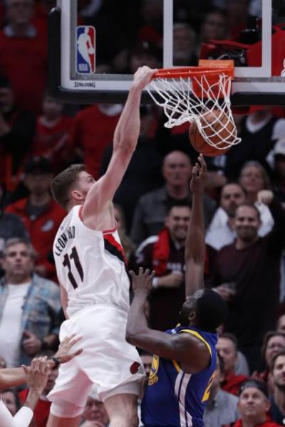 NBA : Ο Λέοναρντ κάνει «πόστερ» τον Γκριν στο Νο 1 του Top 5