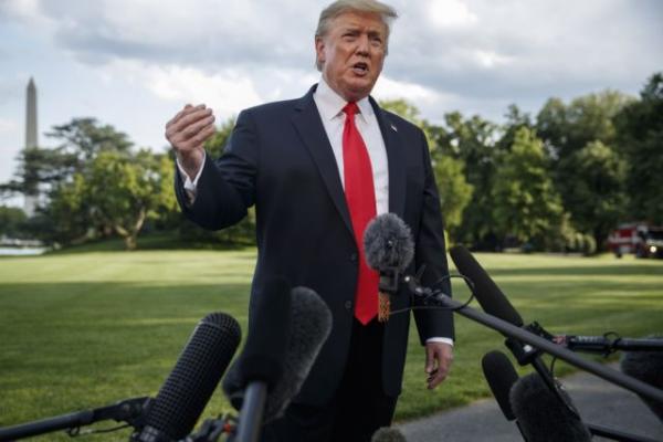 Νέο βιβλίο για τα σεξουαλικά σκάνδαλα του Ντόναλντ Τραμπ