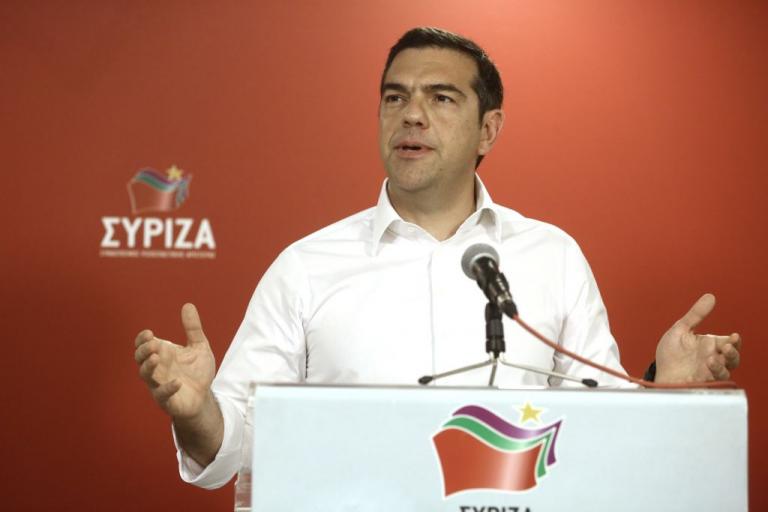 Από τη διαχειρίσιμη ήττα στη συντριβή – Πώς σύρθηκε ο Τσίπρας στις πρόωρες εκλογές
