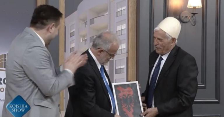 Β. Μακεδονία : Τη «Μεγάλη Αλβανία» δέχτηκε ως δώρο ο πρόεδρος της Βουλής