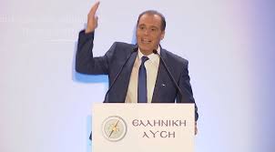 Κυριάκος Βελόπουλος: O ακροδεξιός που πωλούσε επιστολές του Ιησού και κρέμες… μπαίνει Ευρωβουλή
