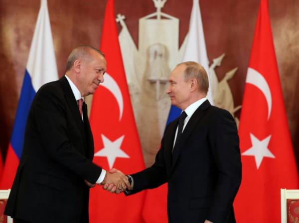 Akar prepared for US sanctions, no sign of backing down on S-400s