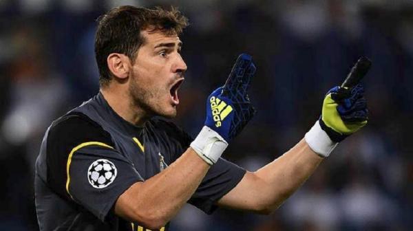 Προσεύχεται για τον Κασίγιας όλος ο πλανήτης