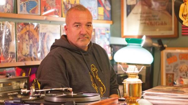 Έλληνας μουσικός πέθανε επί σκηνής σε βραδιά για τον Νικόλα Άσιμο