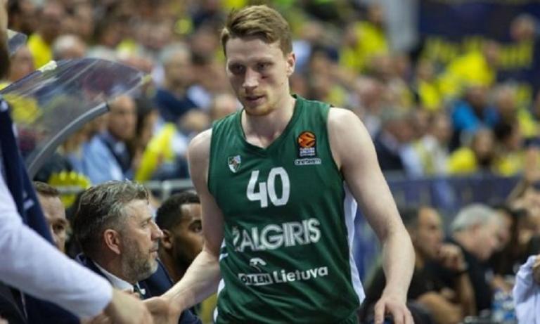 Με… σκούπα διεύρυνε το τρομερό σερί της η Ζάλγκιρις Κάουνας