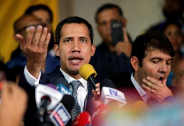 Βενεζουέλα: Ο Γκουαϊδό καλεί τους πολίτες να ασκήσουν πίεση στον στρατό