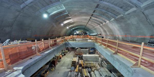 PwC : Στα 25 δισ. το ανεκτέλεστο υπόλοιπο έργων υποδομών