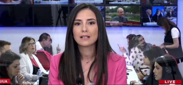 «Καλλιστεία» της οργής: Έβαλαν ορφανά παιδιά να κάνουν… πασαρέλα σε υποψήφιους γονείς