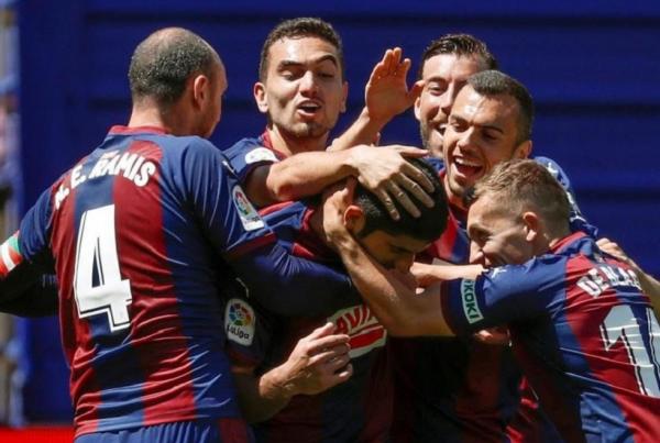 Νίκη σωτηρίας για την Εϊμπάρ