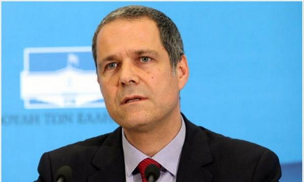 Θάνος Τζήμερος : Μπορούμε και να μην πνιγόμαστε