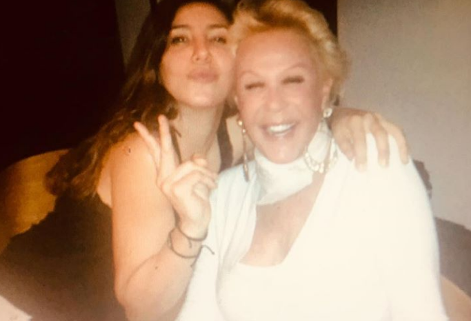 Η συγκινητική ανάρτηση της κόρης της Ζωής Λάσκαρη