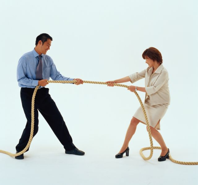 Ανδρική υπόθεση: Μόλις 17 γυναίκες εξελέγησαν δήμαρχοι