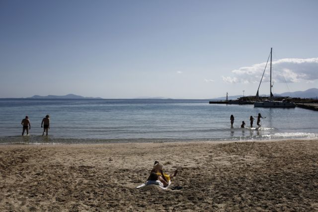 Έρχεται το καλοκαίρι: Θερμή εισβολή το Σαββατοκύριακο