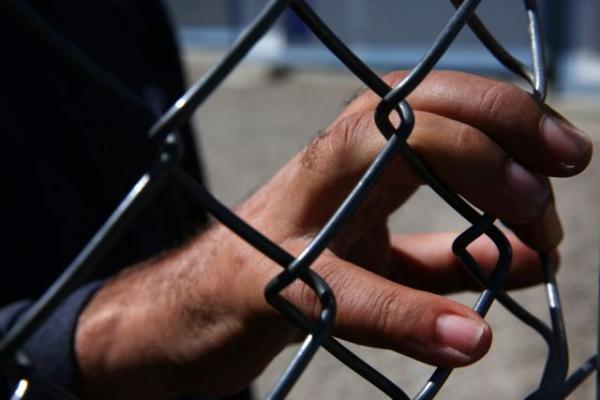 Έβρος: Σοβαρές καταγγελίες για βία σε πρόσφυγες από περιπόλους ενόπλων