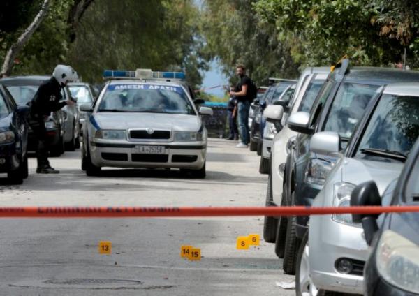 Τραγωδία στο Παλαιό Φάληρο: Συνελήφθη ο αδελφοκτόνος