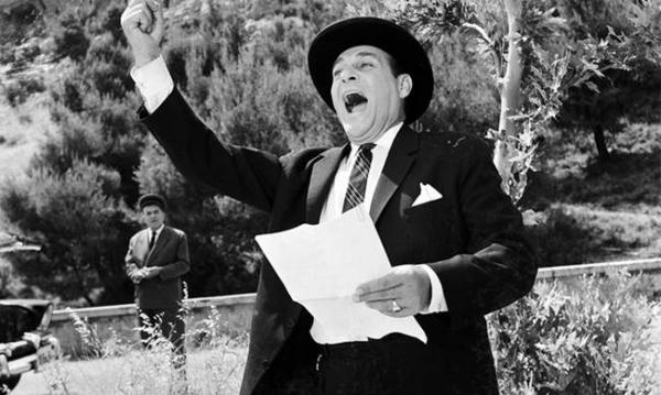 Πώς βγήκαν οι φράσεις «τον μαύρισαν» και «το έριξε δαγκωτό»