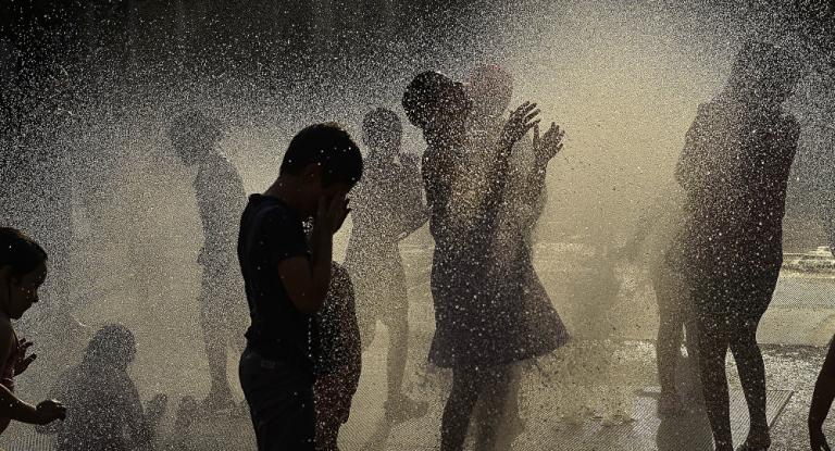 Κύμα καύσωνα «χτυπά» την Ευρώπη: Τι λένε οι προβλέψεις για την Ελλάδα