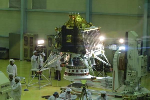 Chandrayaan-2: Το νέο σκάφος της Ινδίας για την επόμενη αποστολή στη Σελήνη