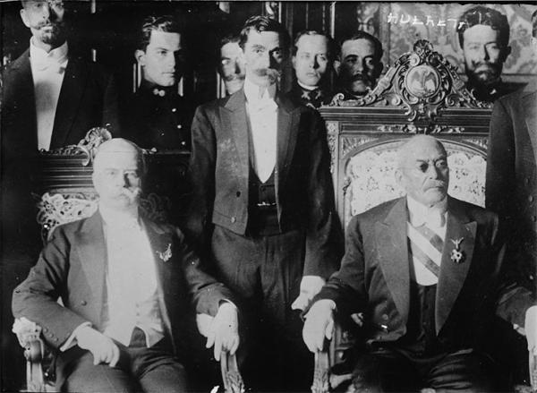 Τα περίεργα: Στο Μεξικό κατάφεραν να αλλάξουν 3 προέδρους μέσα σε μία ημέρα