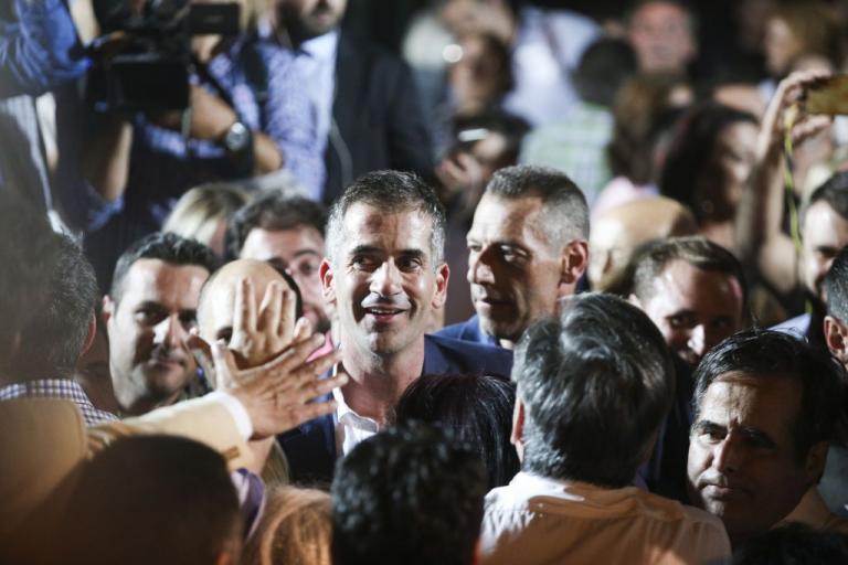 Πότε αναλαμβάνουν καθήκοντα οι νέοι δήμαρχοι και περιφερειάρχες