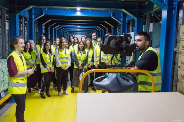 Εκπαιδεύοντας τους ηγέτες του αύριο: 50 φοιτητές από το Πανόραμα Επιχειρηματικότητας στην P&G