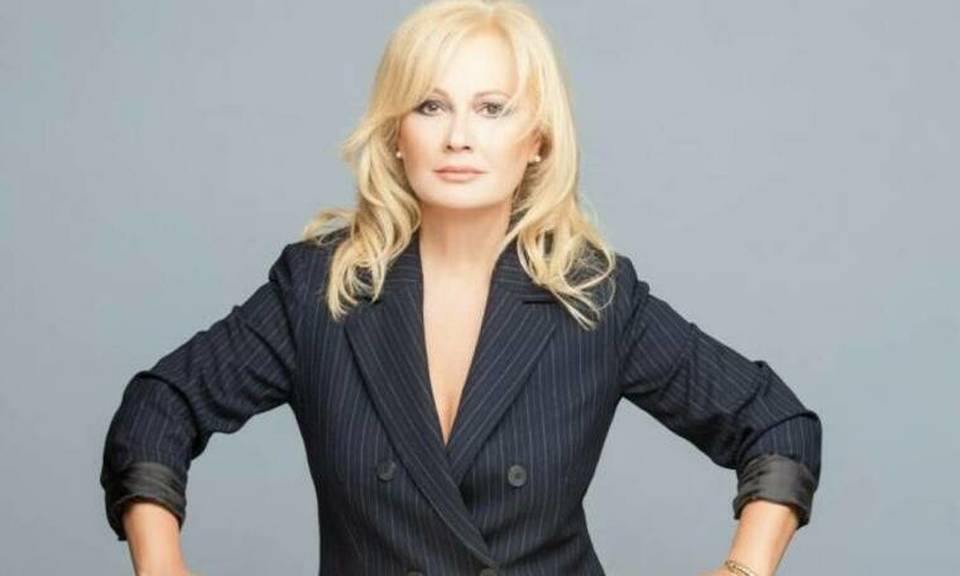 Συγκλονίζει η Αγγελική Νικολούλη: Κράτα γερά μανούλα