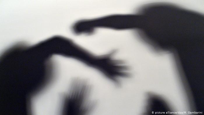 Bία κατά των ανδρών: Η Γερμανία εναντίον των ταμπού