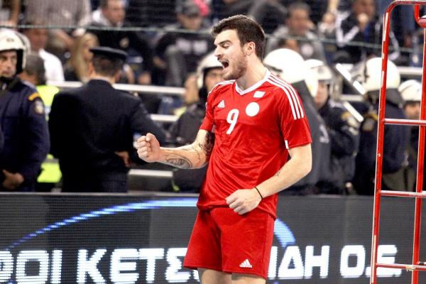 Κοκκινάκης: «Επιστρέφω στον Ολυμπιακό»