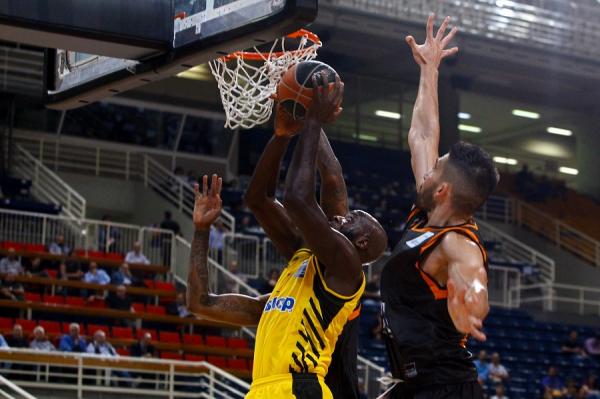 LIVE: Προμηθέας Πατρών – ΑΕΚ