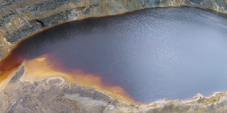 Serial killer: Βρέθηκε και τρίτη «βαλίτσα του θανάτου» στην Κόκκινη Λίμνη